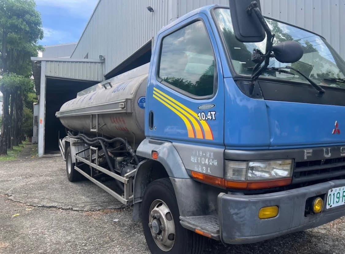 川原企業油罐車一